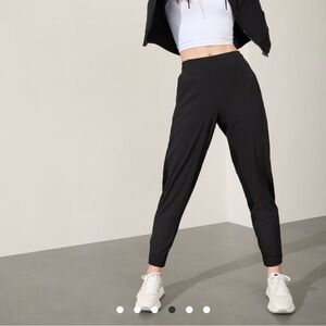 Women's Athleta Brooklyn legacy joggers size 6 black